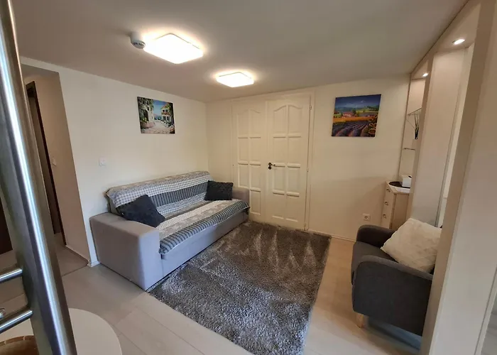 Beachfront דירה *