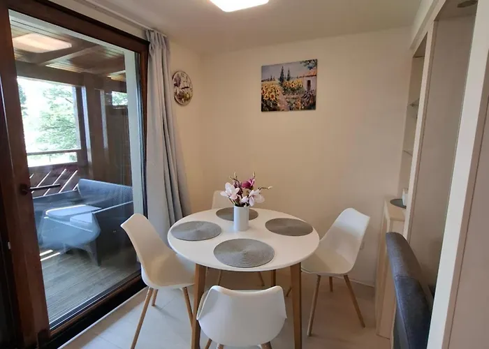 Beachfront דירה Balatonfůzfő